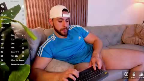 Maximo Wolf online show from 06/14/26, 02:24