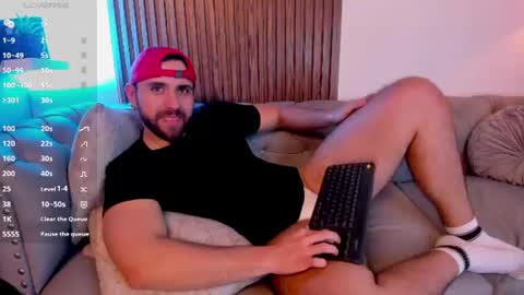 Maximo Wolf online show from 06/25/26, 05:17