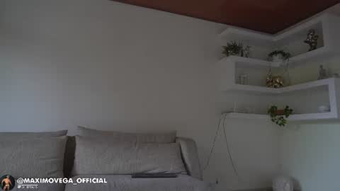 Sebastian online show from 06/13/26, 10:29