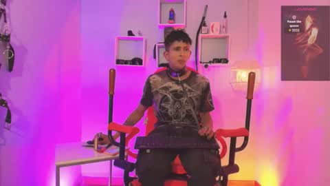 MAXIMO online show from 06/11/26, 03:48