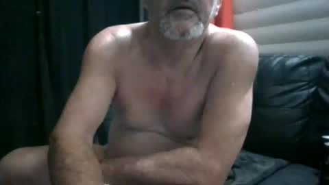 Max online show from 11/29/25, 07:33