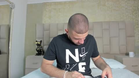 Maximus online show from 10/09/25, 03:15