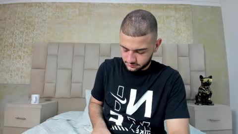 Maximus online show from 10/12/25, 03:49