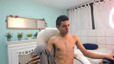 Snapshot of maximuss_19 chatting on 01/20/25, 07:25 Maximus online show from 01/20/25, 07:25