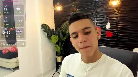 Snapshot of maximuss_19 chatting on 02/20/25, 08:47 Maximus online show from 02/20/25, 08:47