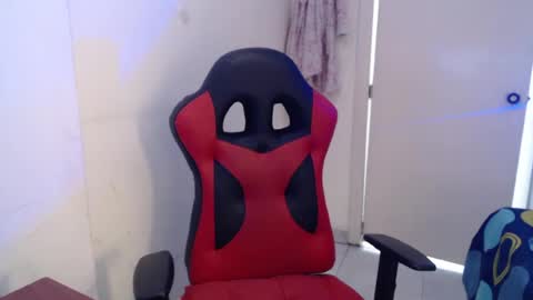 maxinesex_ online show from 06/24/26, 02:16