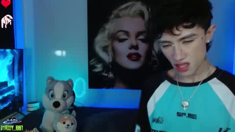Snapshot of maxiy_001 chatting on 01/10/25, 08:51 Max online show from 01/10/25, 08:51