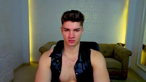 MaxKaiden online show from 05/13/26, 05:38