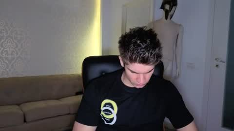 MaxKaiden online show from 06/11/26, 04:21