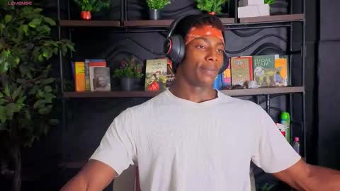 Maxmuscle10 online show from 02/12/26, 03:51