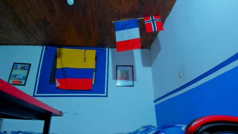 Snapshot of maxowens_oficial chatting on 02/12/26, 11:00 MAX online show from 02/12/26, 11:00