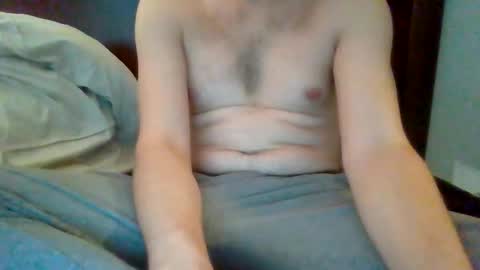 Snapshot of maxpen1215 chatting on 12/04/25, 06:38 Max online show from 12/04/25, 06:38