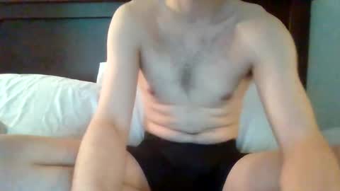 Snapshot of maxpen1215 chatting on 02/05/26, 06:34 Max online show from 02/05/26, 06:34