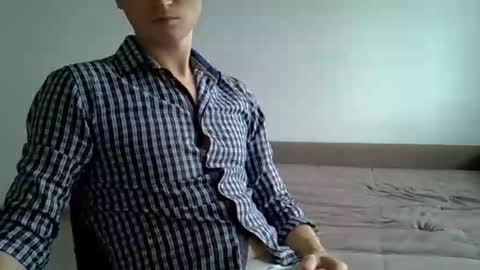 Snapshot of maxrelax90 chatting on 09/22/25, 10:50 maxrelax90 online show from 09/22/25, 10:50