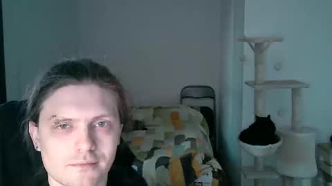 Snapshot of maxs_93 chatting on 09/30/25, 03:06 maxs_93 online show from 09/30/25, 03:06