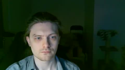 Snapshot of maxs_93 chatting on 11/23/25, 04:07 maxs_93 online show from 11/23/25, 04:07