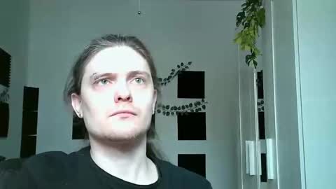 Snapshot of maxs_93 chatting on 02/21/26, 12:06 maxs_93 online show from 02/21/26, 12:06