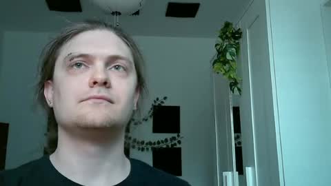 Snapshot of maxs_93 chatting on 06/12/26, 02:16 maxs_93 online show from 06/12/26, 02:16