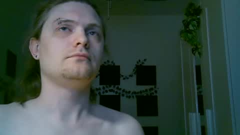 Snapshot of maxs_93 chatting on 06/16/26, 06:10 maxs_93 online show from 06/16/26, 06:10