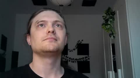 Snapshot of maxs_93 chatting on 07/18/26, 05:28 maxs_93 online show from 07/18/26, 05:28