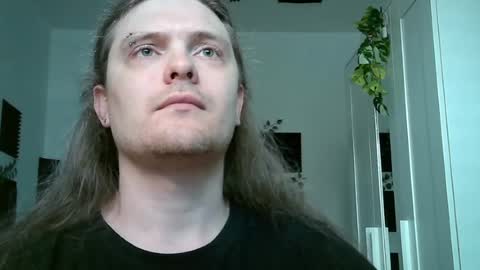 Snapshot of maxs_93 chatting on 07/22/26, 02:42 maxs_93 online show from 07/22/26, 02:42