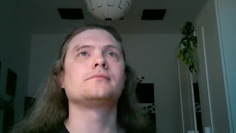 Snapshot of maxs_93 chatting on 07/24/26, 05:22 maxs_93 online show from 07/24/26, 05:22