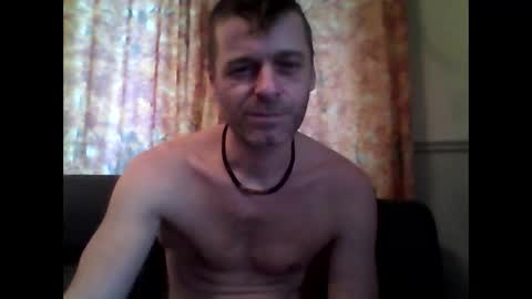 MaxTheWolf online show from 11/24/25, 08:08