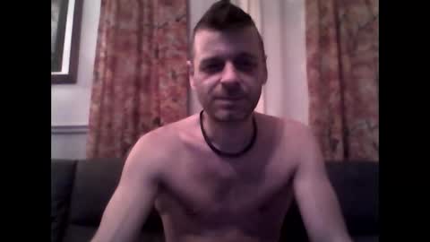 MaxTheWolf online show from 12/15/25, 09:19