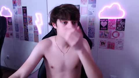 Max online show from 03/08/26, 06:55