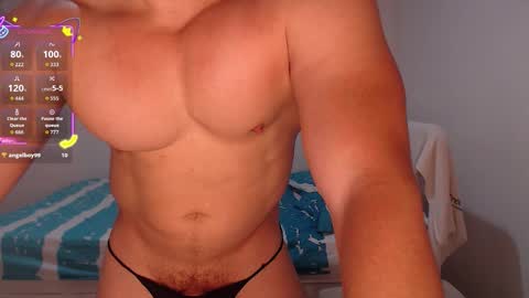 Snapshot of maxwel949813 chatting on 10/11/25, 03:39 Max online show from 10/11/25, 03:39