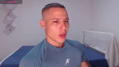 Max online show from 02/19/26, 07:48