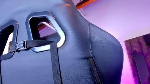 MAX online show from 02/01/25, 11:58