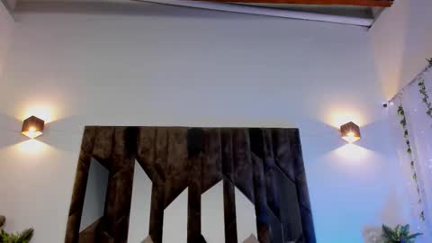 MAX online show from 02/24/25, 12:41