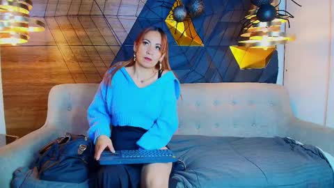 gabby online show from 10/22/25, 02:34