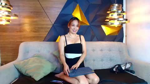 gabby online show from 11/14/25, 03:38