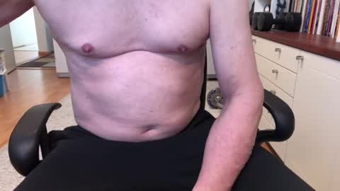 Max online show from 02/19/25, 07:06