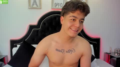 Maxxi online show from 03/01/25, 01:22