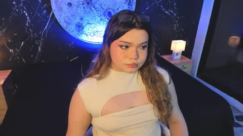 Maxine Minx online show from 10/05/25, 04:00