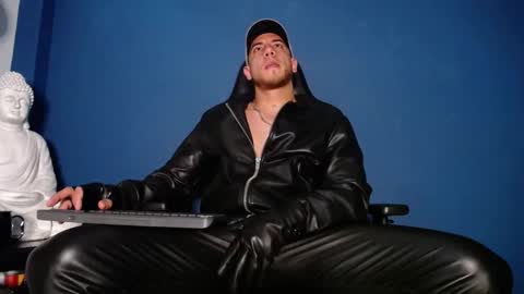 maxxxpowerful online show from 11/05/25, 04:51