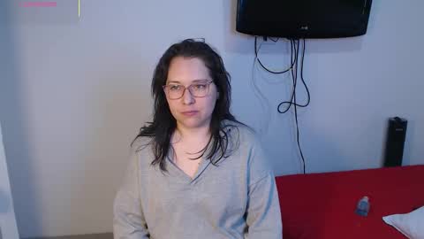 Snapshot of may_bloom chatting on 03/01/26, 03:08 May online show from 03/01/26, 03:08