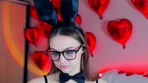 May Flower online show from 02/13/25, 05:44