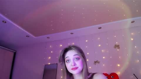 May Flower online show from 02/20/26, 11:11