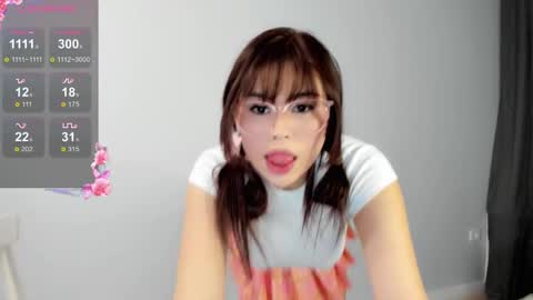 Mia online show from 01/25/25, 11:43