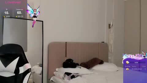 Mia online show from 02/14/26, 02:19