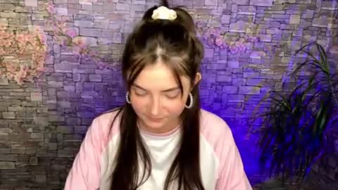 Snapshot of may_rollins chatting on 06/24/26, 04:17 may online show from 06/24/26, 04:17