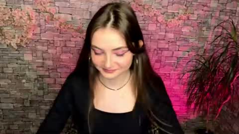 Snapshot of may_rollins chatting on 06/25/26, 05:17 may online show from 06/25/26, 05:17