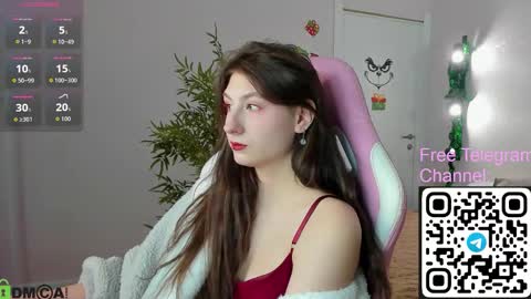 Snapshot of may_yam chatting on 12/23/25, 01:36 may_yam online show from 12/23/25, 01:36