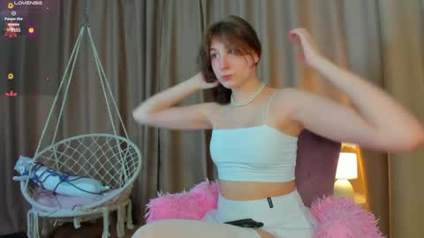 Snapshot of may_yam chatting on 06/09/26, 12:55 may_yam online show from 06/09/26, 12:55