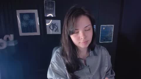 Snapshot of maya___muse chatting on 06/24/26, 03:33 Maya online show from 06/24/26, 03:33