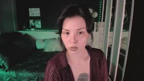 Snapshot of maya___muse chatting on 07/08/26, 02:21 Maya online show from 07/08/26, 02:21
